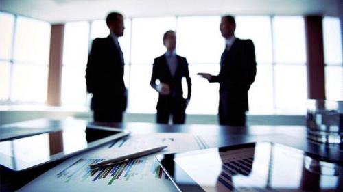 چند رایزن تجاری داریم؟