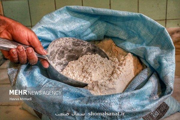 استفاده از آرد نانوایی ها در قنادی ها به ندرت اتفاق می افتد