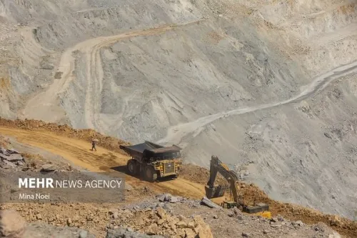 ۱۵ میلیارد دلار درآمد ارزی جدید از مسیر توسعه معدن