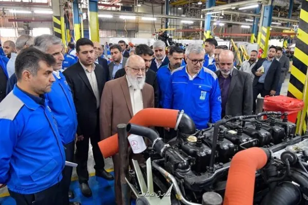 ناوگان عمومی را با محصولات ایران خودرو دیزل نوسازی می نماییم