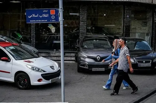 اعلام قیمت جدید خودرو متوقف گردید
