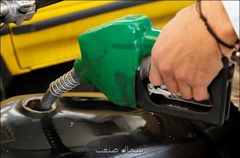 وزیر كشور از عرضه بنزین 5000 تومانی در بازارچه های مرزی اطلاع داد