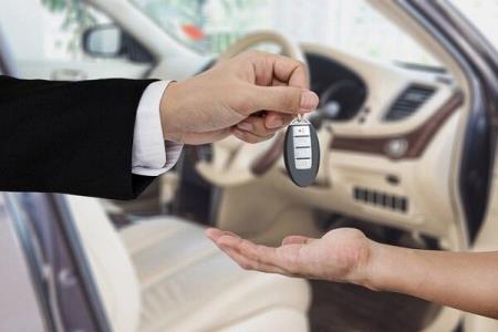 ممنوعیت فروش و پیش فروش خودرو توسط شركت های فاقد مجوز